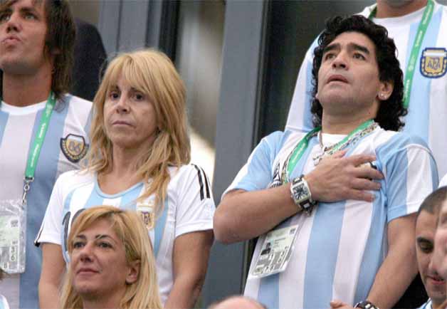 13+ Foto De Diego Maradona Actual Background